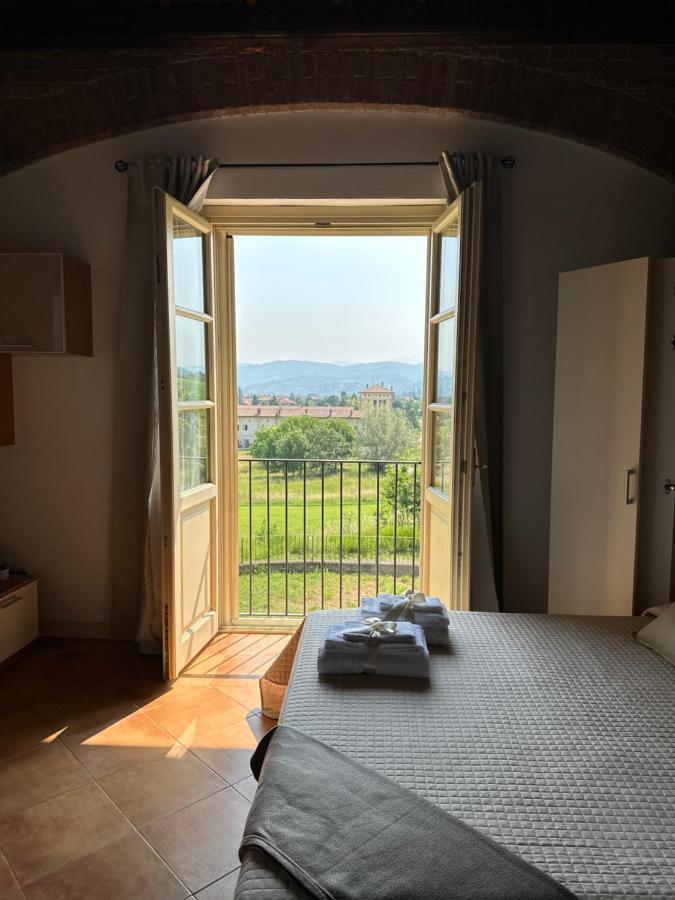 Vittoria Apartment